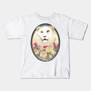 Lion and roses Kids T-Shirt